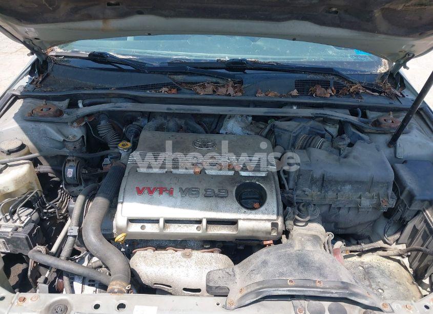 Photo 10 of 2004 Toyota Camry SOLARA SE (VIN 4T1FA38PX4U035519)