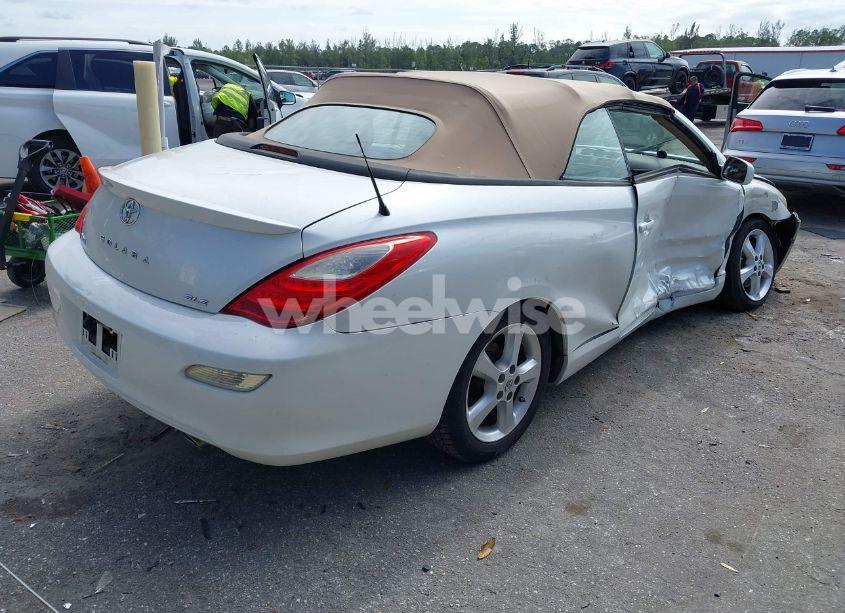 Photo 4 of 2007 Toyota Camry SOLARA SLE (VIN 4T1FA38PX7U109994)