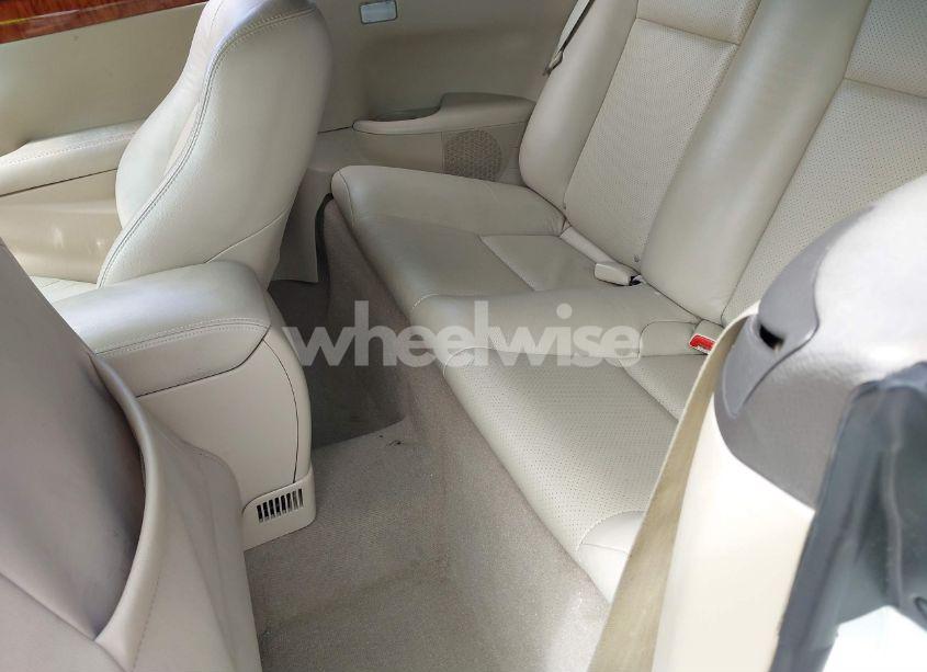 Photo 8 of 2007 Toyota Camry SOLARA SLE (VIN 4T1FA38PX7U109994)