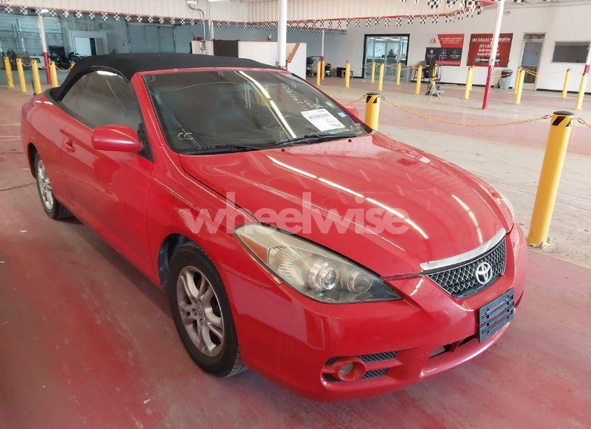 2007 Toyota Camry SOLARA SE (VIN 4T1FA38PX7U133440) main photo