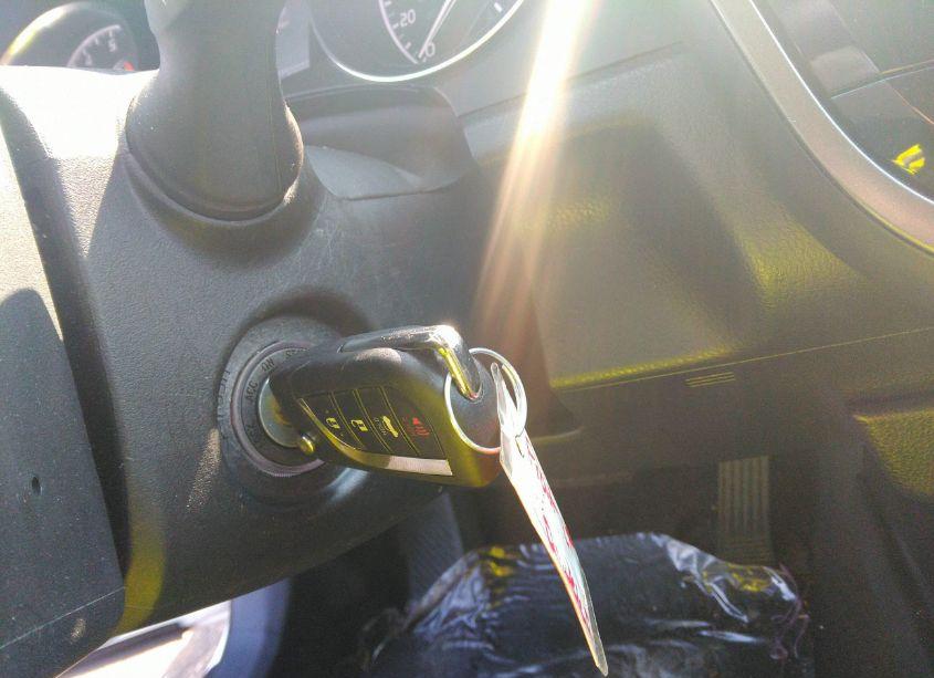 Photo 11 of 2020 Toyota Camry SE (VIN 4T1G11AK0LU327458)