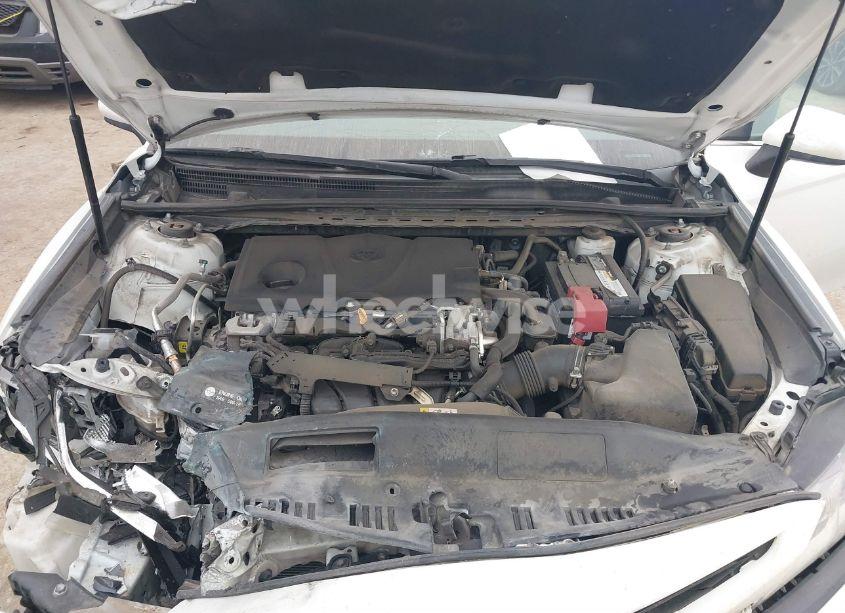 Photo 10 of 2020 Toyota Camry SE (VIN 4T1G11AK0LU357527)