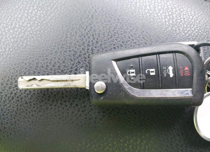 Photo 11 of 2020 Toyota Camry SE (VIN 4T1G11AK0LU357527)