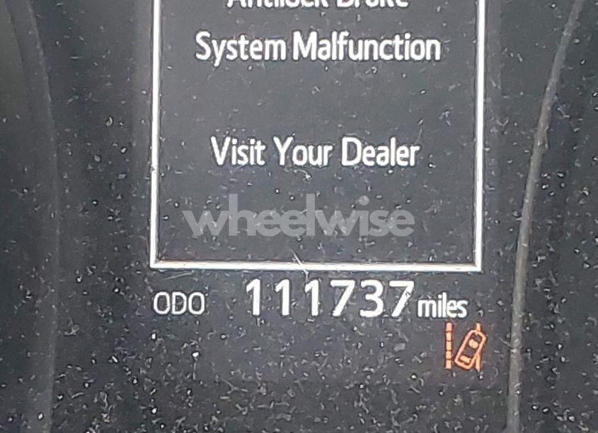 Photo 15 of 2020 Toyota Camry SE (VIN 4T1G11AK0LU357527)