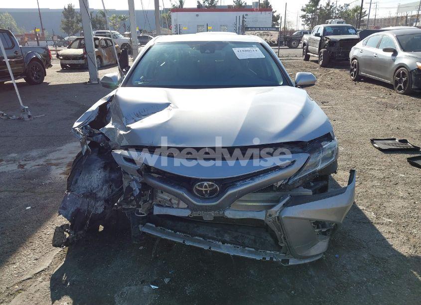 Photo 12 of 2020 Toyota Camry SE (VIN 4T1G11AK0LU365532)