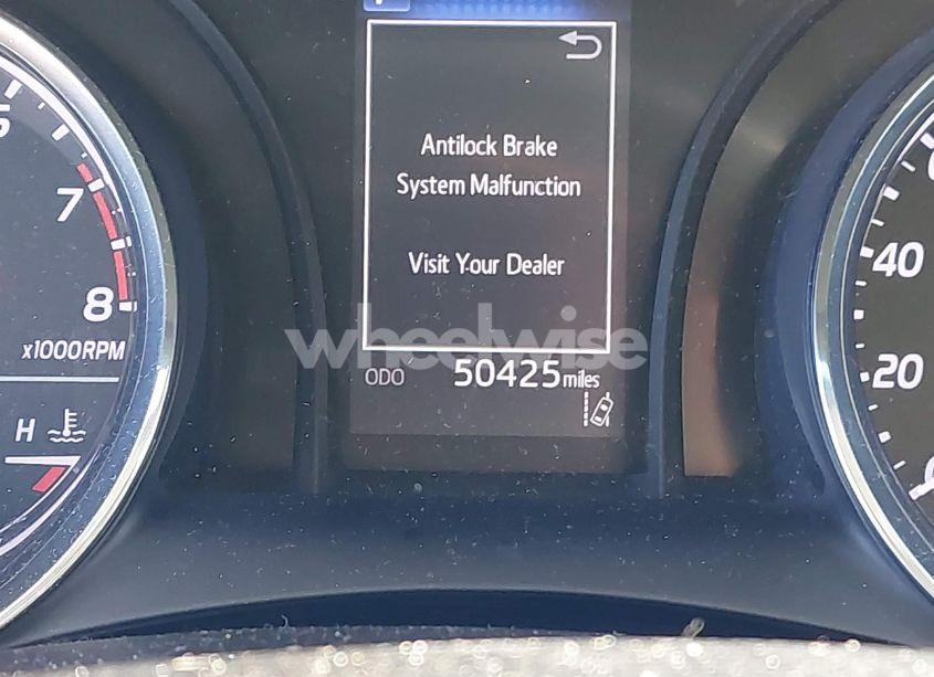 Photo 15 of 2020 Toyota Camry SE (VIN 4T1G11AK0LU401154)