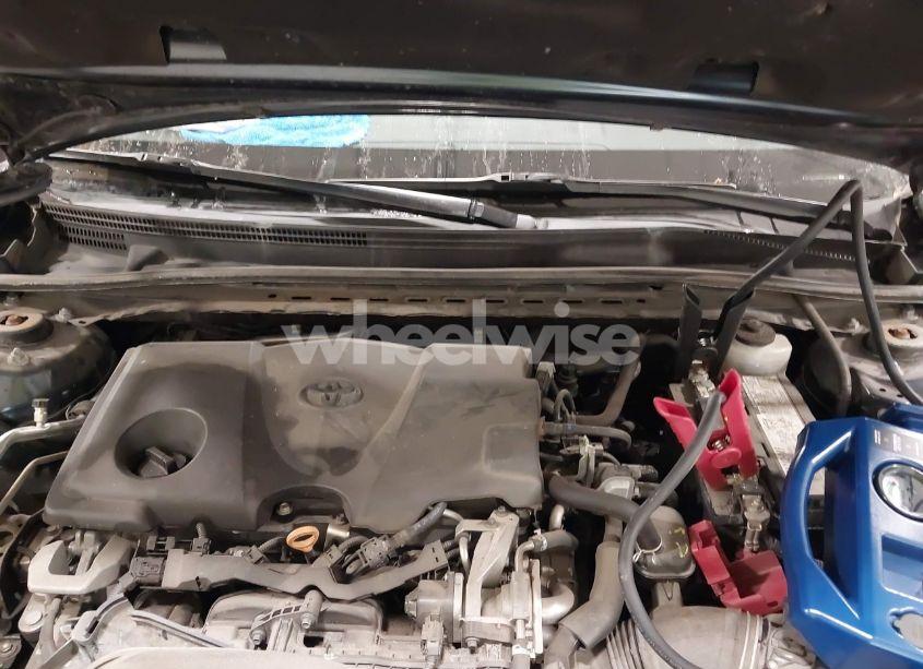 Photo 10 of 2020 Toyota Camry SE (VIN 4T1G11AK0LU890932)