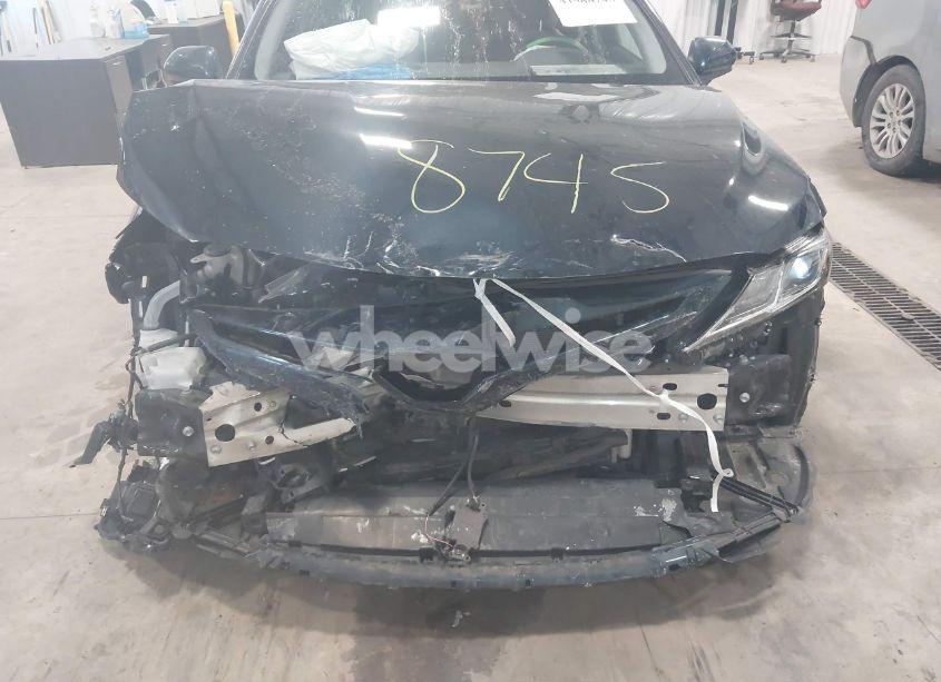 Photo 6 of 2020 Toyota Camry SE (VIN 4T1G11AK0LU890932)