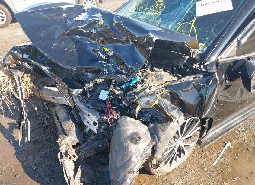 Photo 6 of 2020 Toyota Camry SE (VIN 4T1G11AK0LU900648)