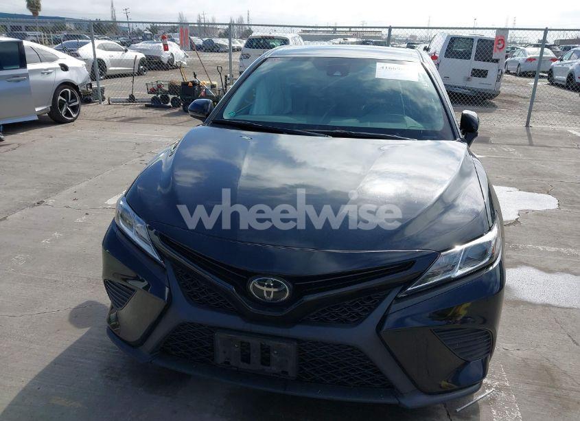 Photo 12 of 2020 Toyota Camry SE (VIN 4T1G11AK0LU930913)