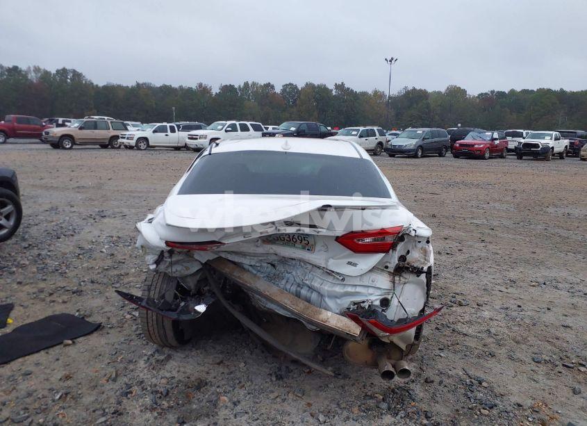 Photo 15 of 2020 Toyota Camry SE (VIN 4T1G11AK0LU955486)