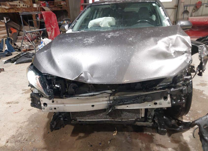 Photo 6 of 2021 Toyota Camry SE (VIN 4T1G11AK0MU414701)