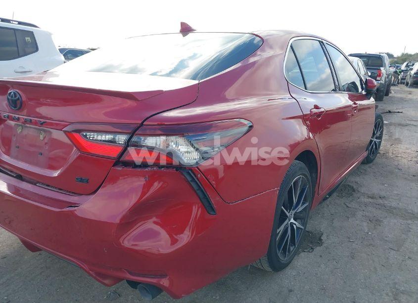 Photo 4 of 2021 Toyota Camry SE (VIN 4T1G11AK0MU458178)