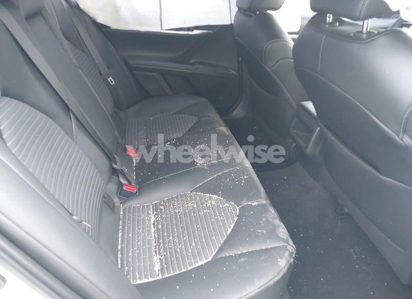 Photo 8 of 2021 Toyota Camry SE (VIN 4T1G11AK0MU459458)