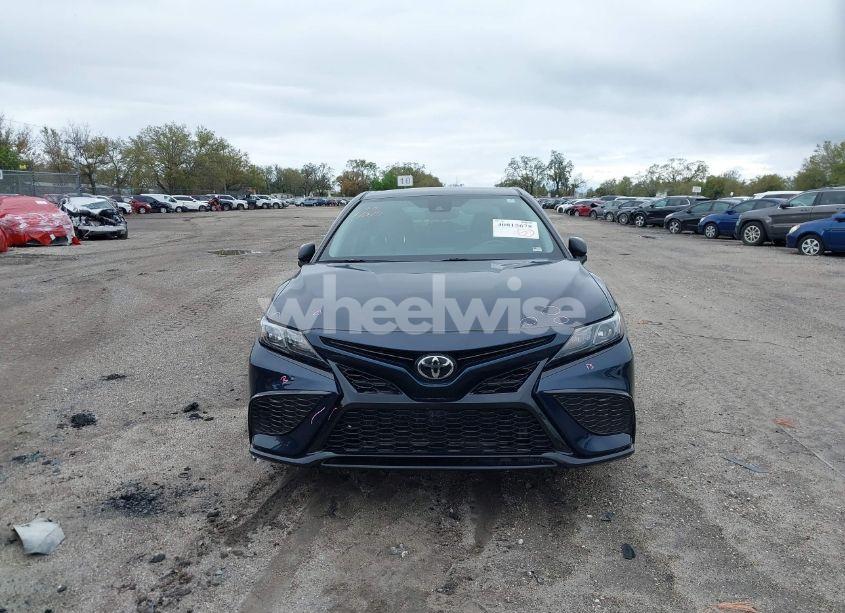 Photo 12 of 2021 Toyota Camry SE (VIN 4T1G11AK0MU469987)