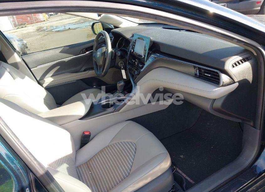 Photo 5 of 2021 Toyota Camry SE (VIN 4T1G11AK0MU469987)