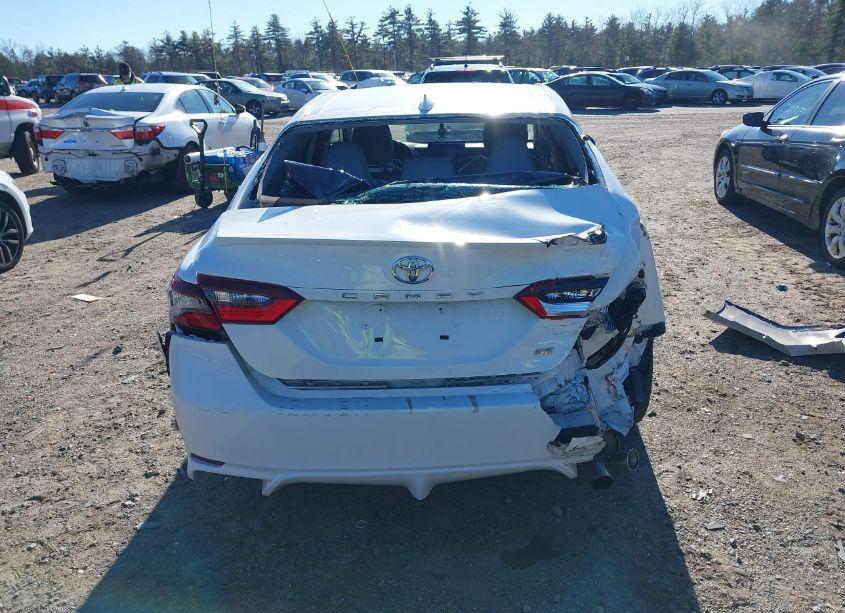 Photo 16 of 2021 Toyota Camry SE (VIN 4T1G11AK0MU475594)