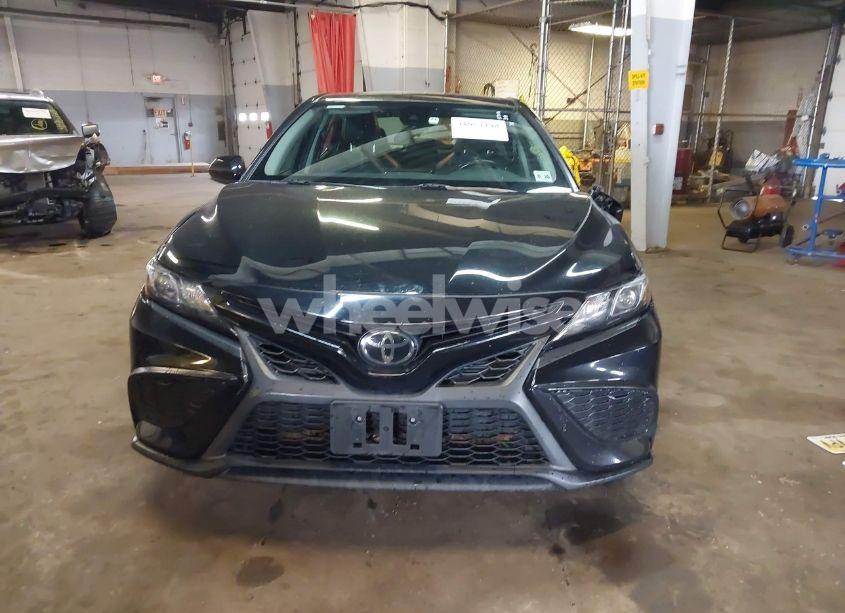 Photo 12 of 2021 Toyota Camry SE (VIN 4T1G11AK0MU491116)