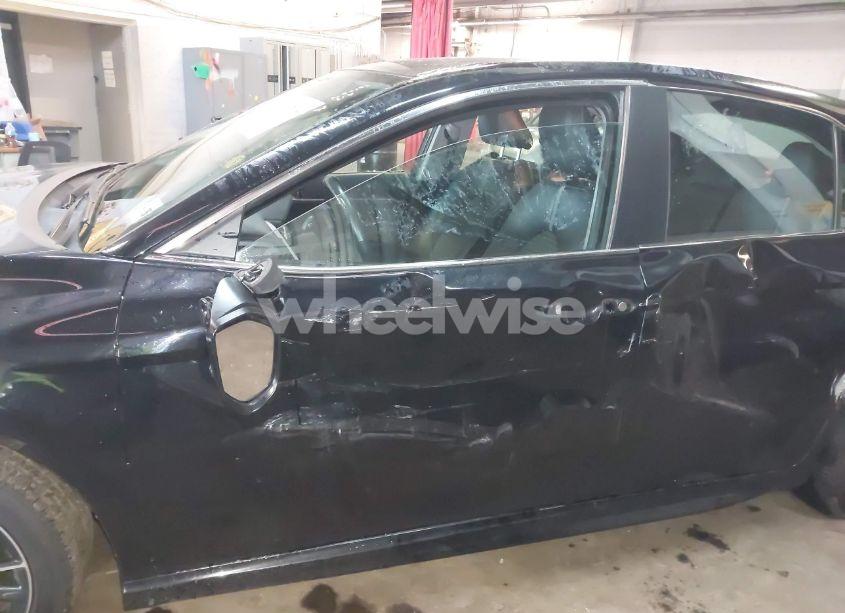 Photo 6 of 2021 Toyota Camry SE (VIN 4T1G11AK0MU491116)