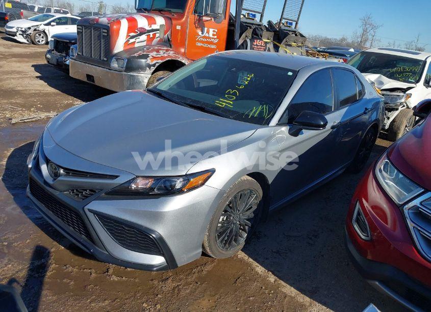 Photo 2 of 2021 Toyota Camry SE NIGHTSHADE EDITION (VIN 4T1G11AK0MU491908)