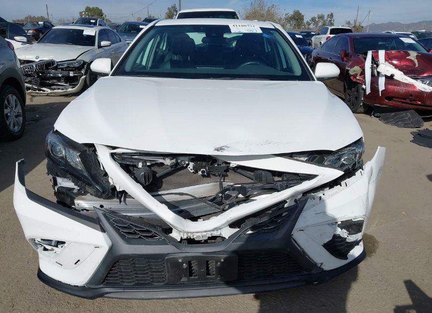 Photo 13 of 2021 Toyota Camry SE (VIN 4T1G11AK0MU578238)