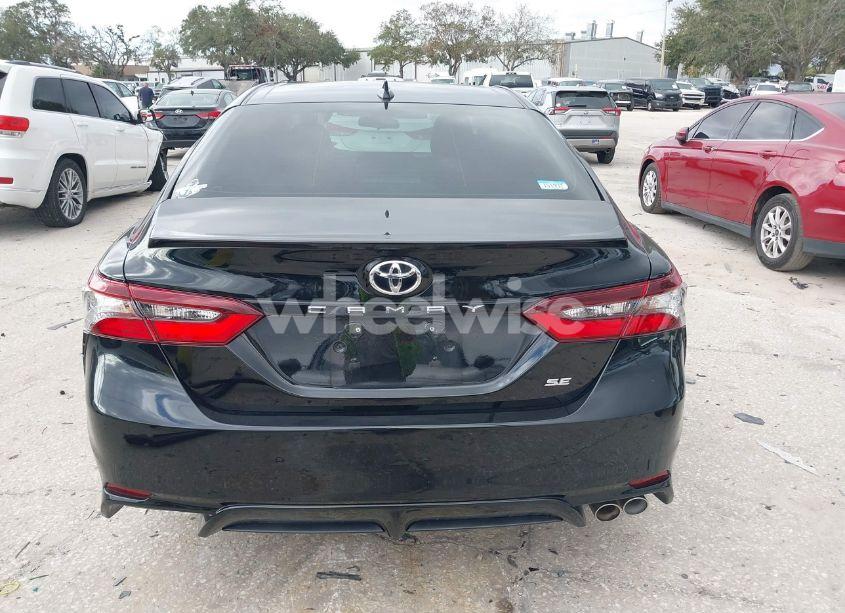 Photo 17 of 2021 Toyota Camry SE (VIN 4T1G11AK0MU581219)