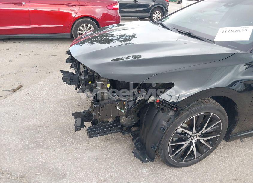 Photo 19 of 2021 Toyota Camry SE (VIN 4T1G11AK0MU581219)