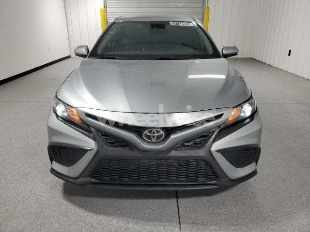 Photo 7 of 2021 TOYOTA CAMRY SE (VIN 4T1G11AK0MU617202)