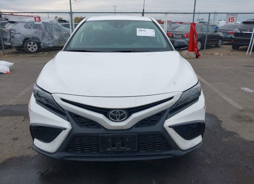 Photo 12 of 2022 Toyota Camry SE NIGHTSHADE EDITION (VIN 4T1G11AK0NU012520)