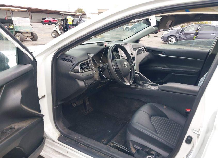 Photo 5 of 2022 Toyota Camry SE NIGHTSHADE EDITION (VIN 4T1G11AK0NU012520)