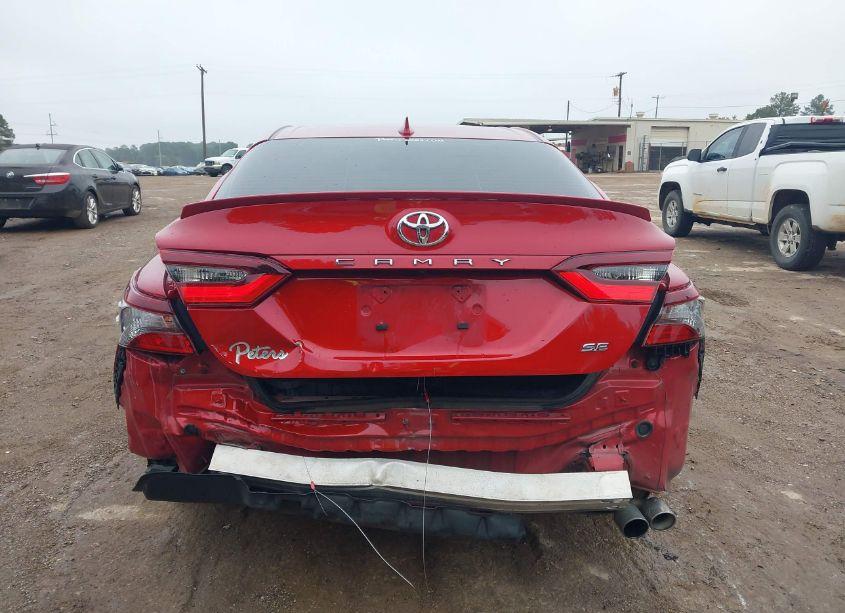 Photo 17 of 2022 Toyota Camry SE (VIN 4T1G11AK0NU031844)