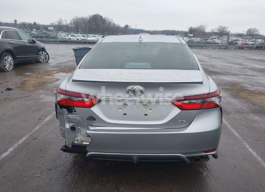 Photo 16 of 2022 Toyota Camry SE (VIN 4T1G11AK0NU038289)