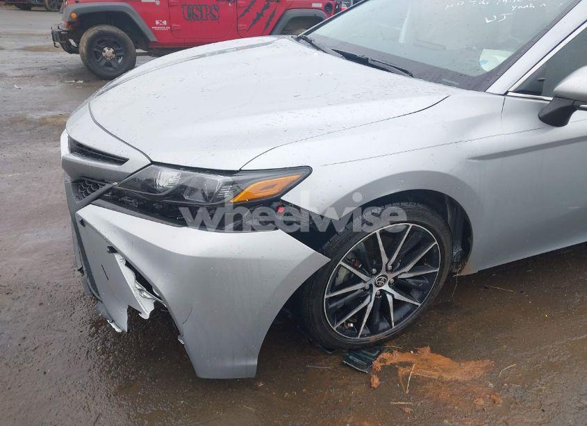 Photo 6 of 2022 Toyota Camry SE (VIN 4T1G11AK0NU038289)