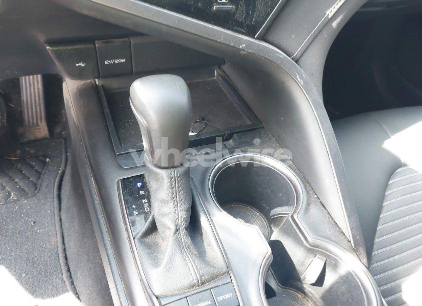 Photo 20 of 2022 Toyota Camry SE (VIN 4T1G11AK0NU040494)