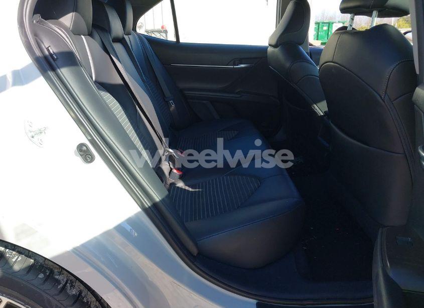 Photo 8 of 2022 Toyota Camry SE (VIN 4T1G11AK0NU070773)