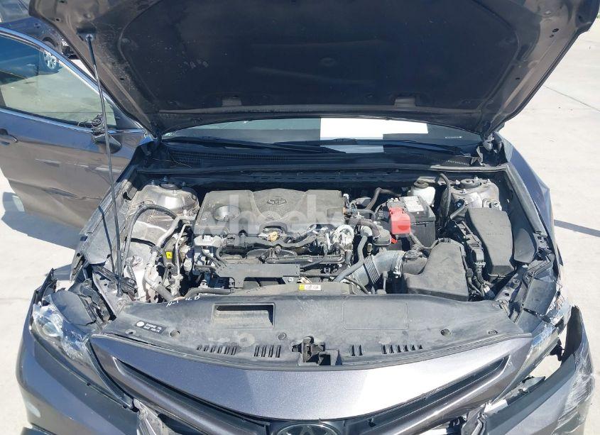 Photo 10 of 2022 Toyota Camry SE (VIN 4T1G11AK0NU659998)