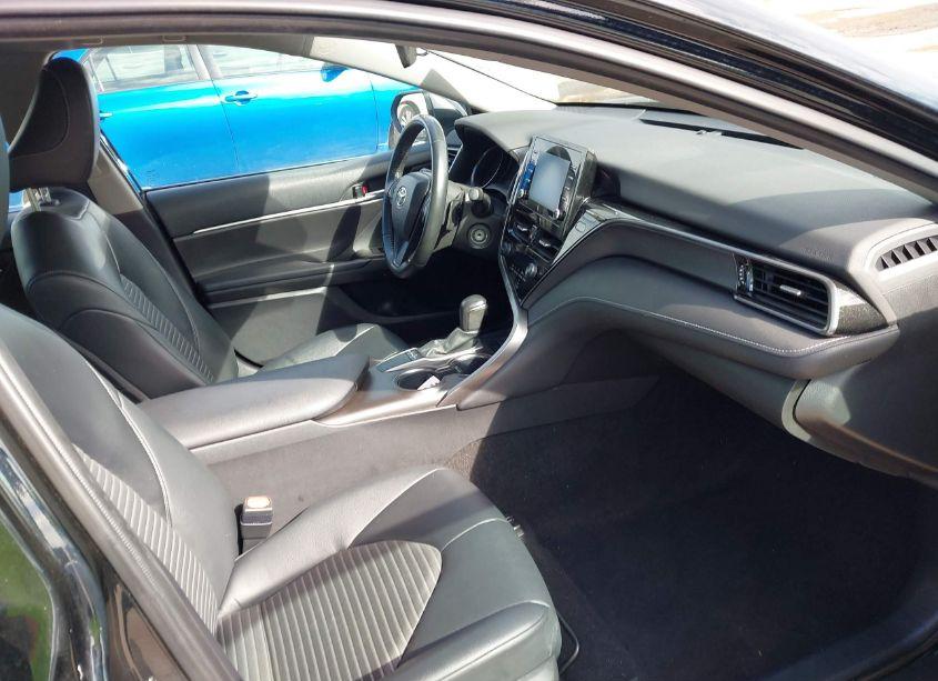 Photo 5 of 2022 Toyota Camry SE (VIN 4T1G11AK0NU662741)