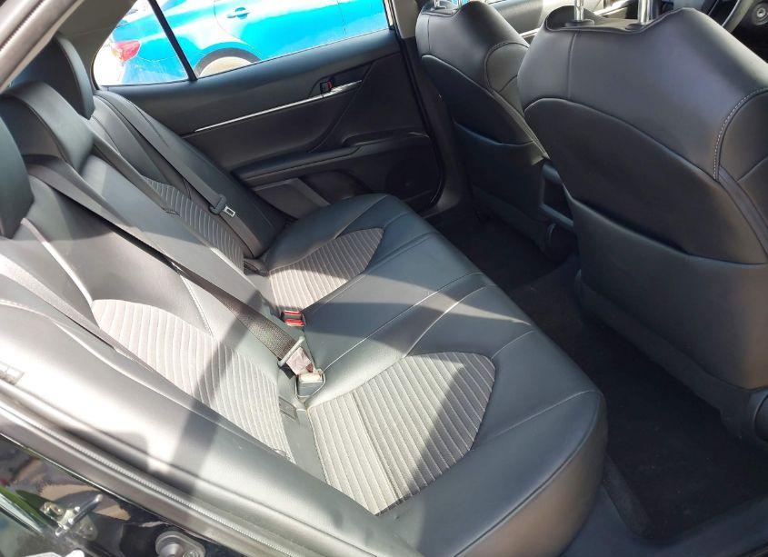 Photo 8 of 2022 Toyota Camry SE (VIN 4T1G11AK0NU662741)