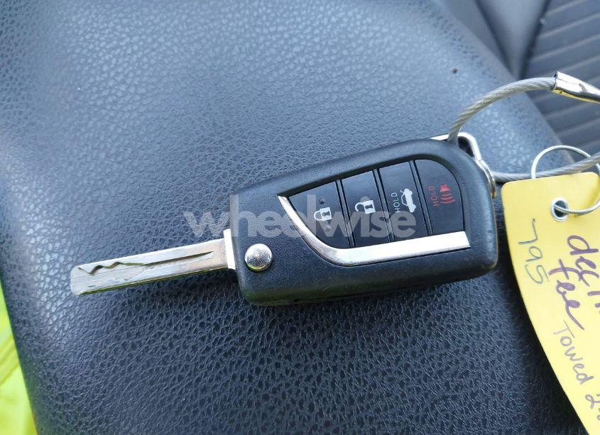 Photo 11 of 2022 Toyota Camry SE (VIN 4T1G11AK0NU678437)