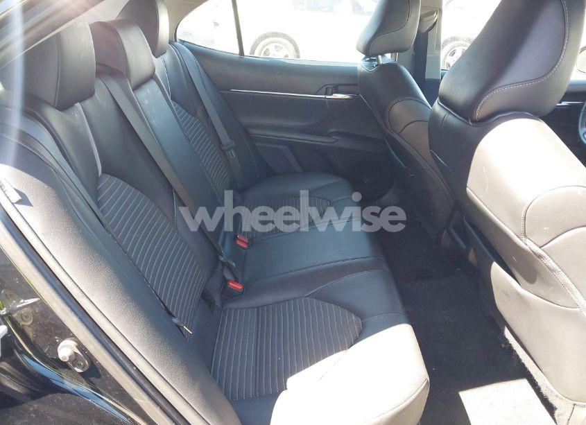 Photo 8 of 2022 Toyota Camry SE (VIN 4T1G11AK0NU678437)