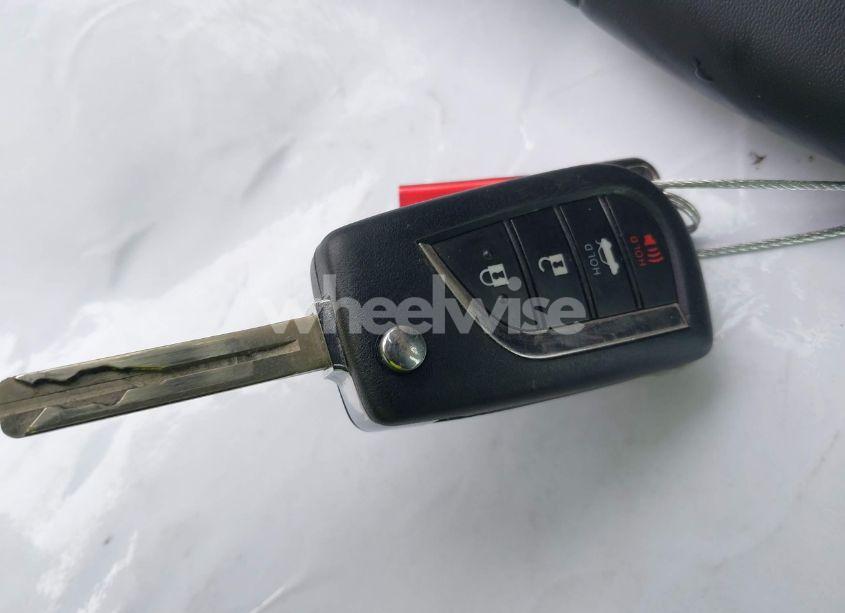 Photo 11 of 2022 Toyota Camry SE (VIN 4T1G11AK0NU715065)