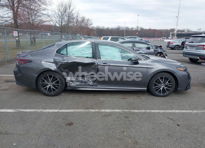 Photo 13 of 2023 Toyota Camry SE (VIN 4T1G11AK0PU078617)