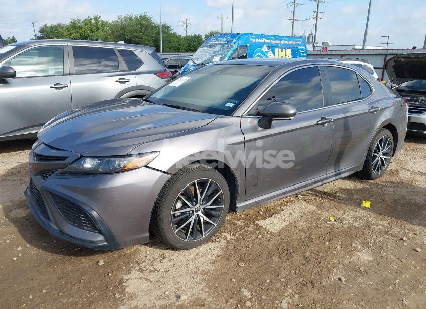 Photo 2 of 2023 Toyota Camry SE (VIN 4T1G11AK0PU085602)