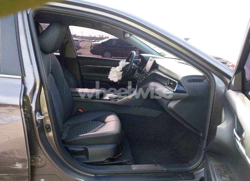 Photo 5 of 2023 Toyota Camry SE (VIN 4T1G11AK0PU085602)