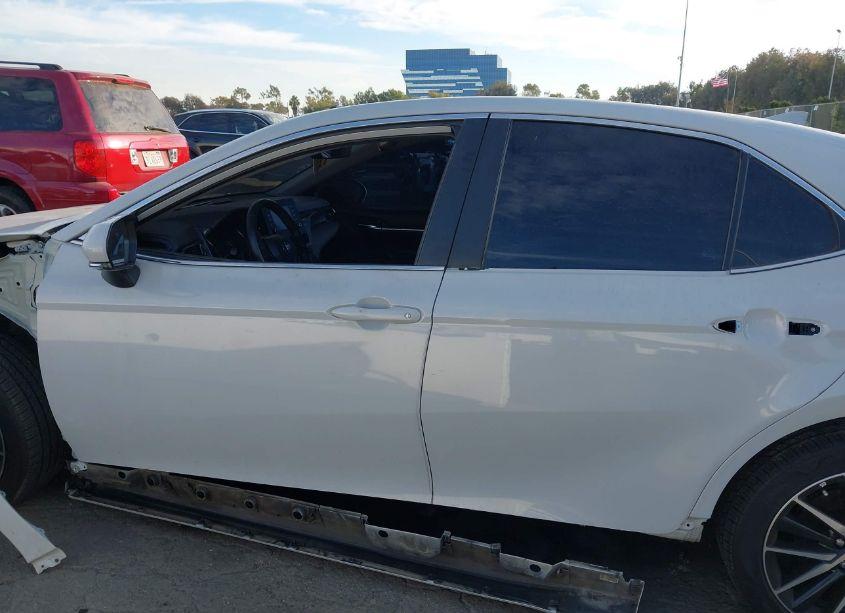Photo 15 of 2023 Toyota Camry SE (VIN 4T1G11AK0PU097619)