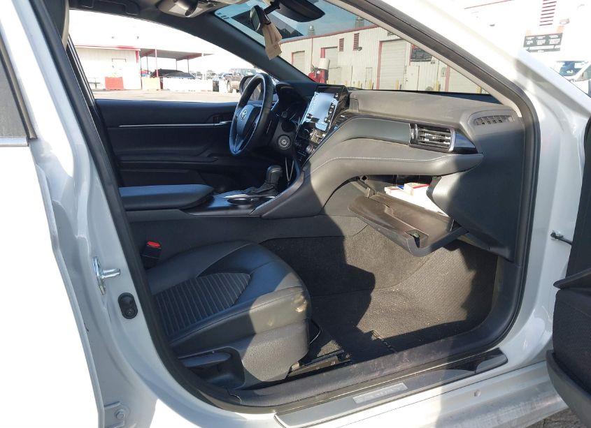 Photo 5 of 2023 Toyota Camry SE (VIN 4T1G11AK0PU097619)
