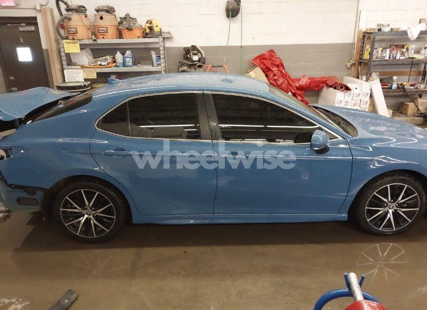 Photo 14 of 2023 Toyota Camry SE (VIN 4T1G11AK0PU099158)