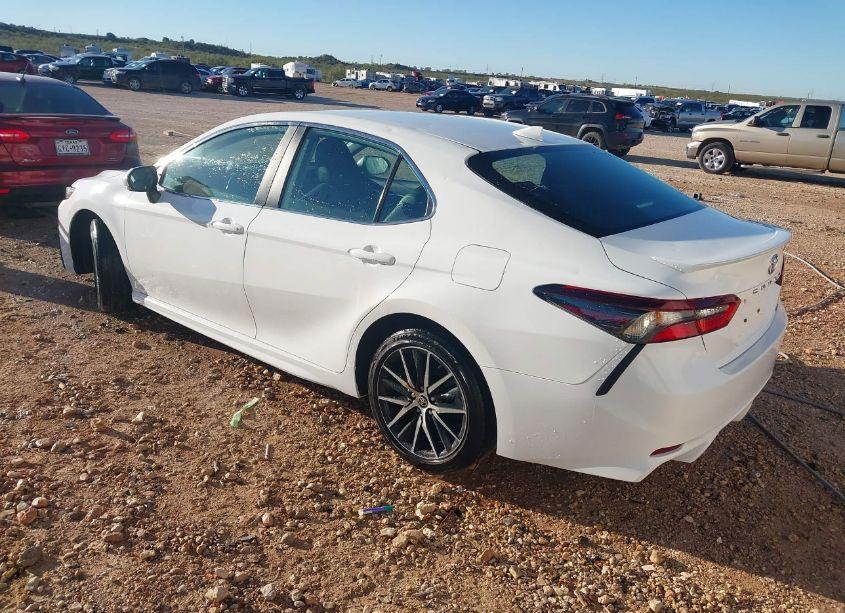 Photo 3 of 2023 Toyota Camry SE (VIN 4T1G11AK0PU155163)
