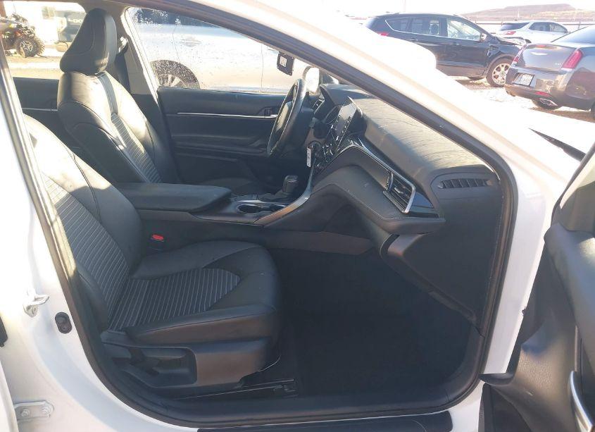 Photo 5 of 2023 Toyota Camry SE (VIN 4T1G11AK0PU155163)