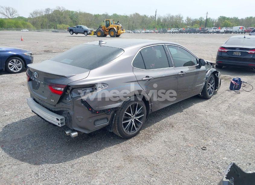 Photo 4 of 2023 Toyota Camry SE (VIN 4T1G11AK0PU719393)